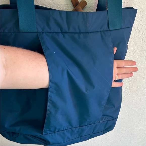 Nike Deep Blue Carryall Tote/Sports bag - Picture 4 of 6